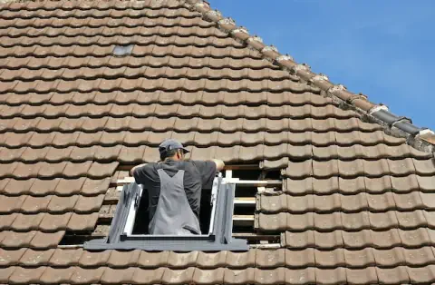 Pose de velux - Parigné-sur-Braye